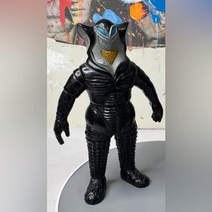 Ultraman Monster Kaiju Alien Mefilas Mephilas1988 Bandai Vinyl Sofubi Figure